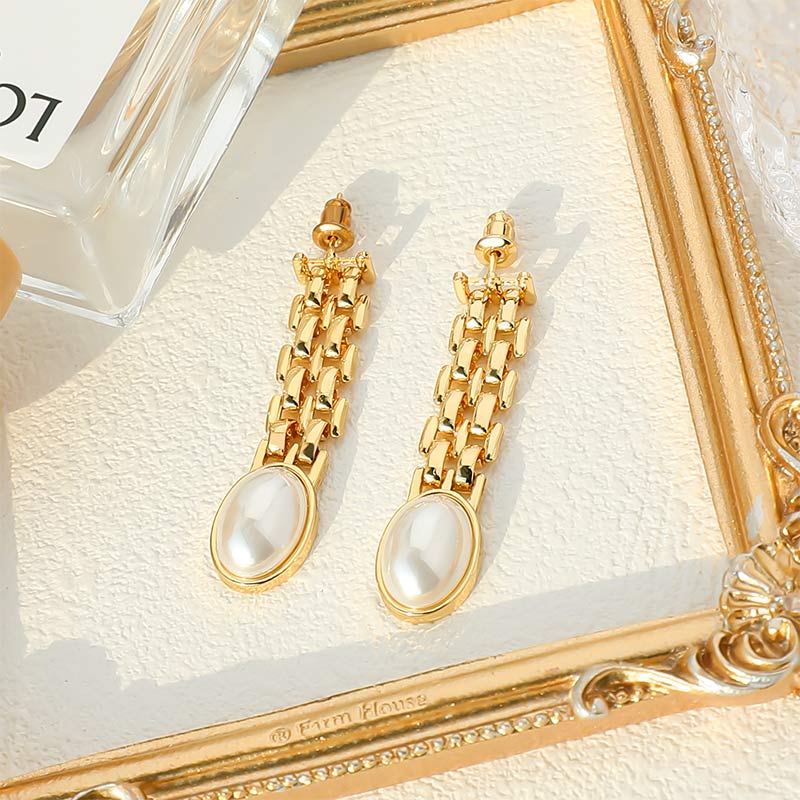 Factory Custom Gold And White Pearl Matching Earrings E1167