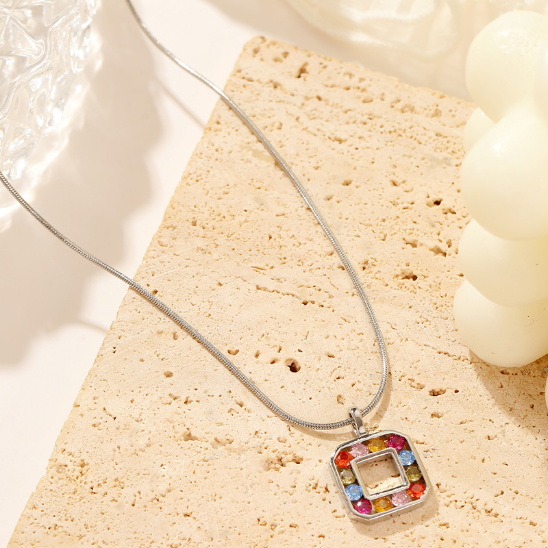 Customize Factory Mixed Colorful Square Diamond Square Pendant Necklace