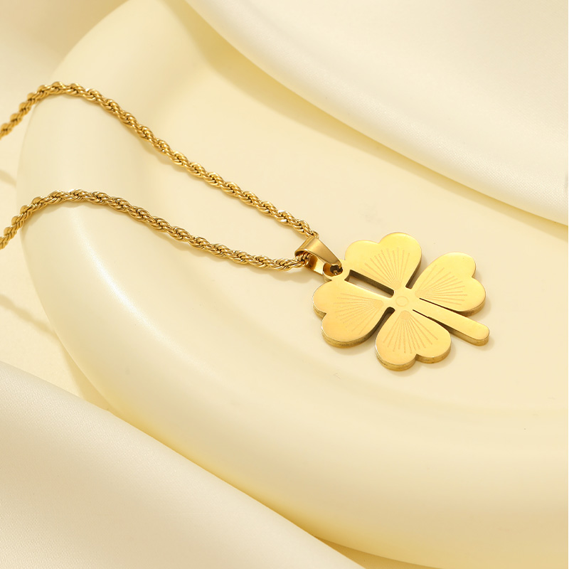 2023 Fashion Customized Flower Gold Necklace