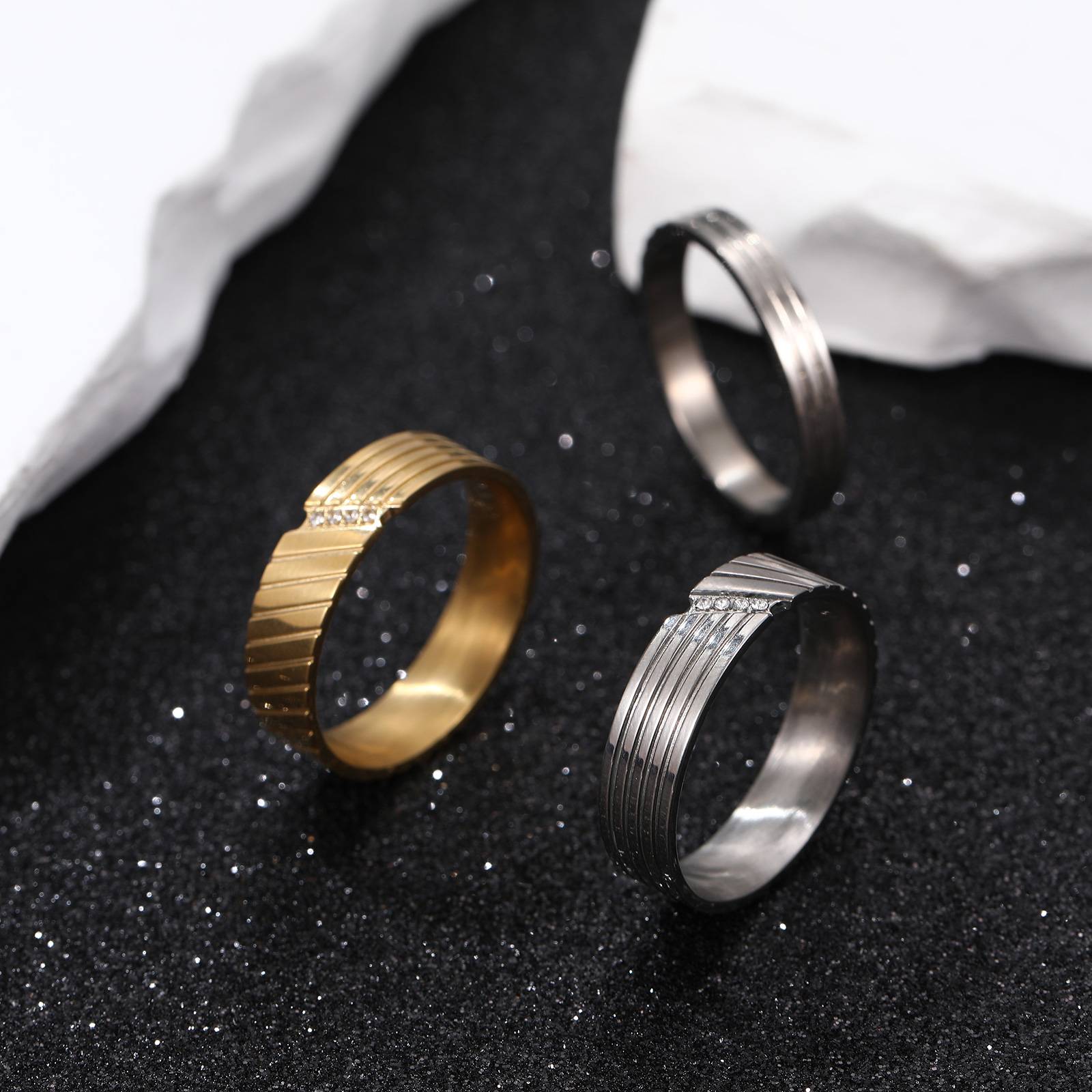 2024 New Developed Men's Rings Line and Zircon Stones Titanium Rings and Necklace