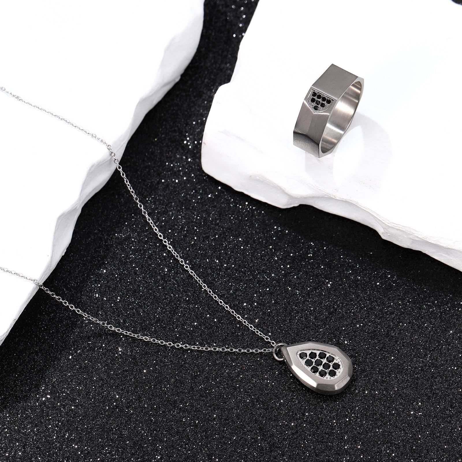 Unique Design Men's Non-Tarnish Square Zircon Stone Titanium Gun Plated Color Rings&Necklaces