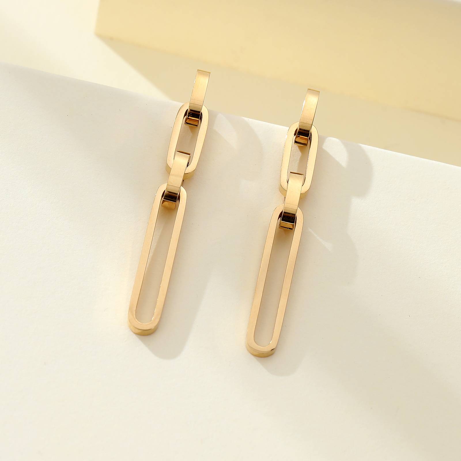 Personalized design gold plated long chain simple earrings wholesale