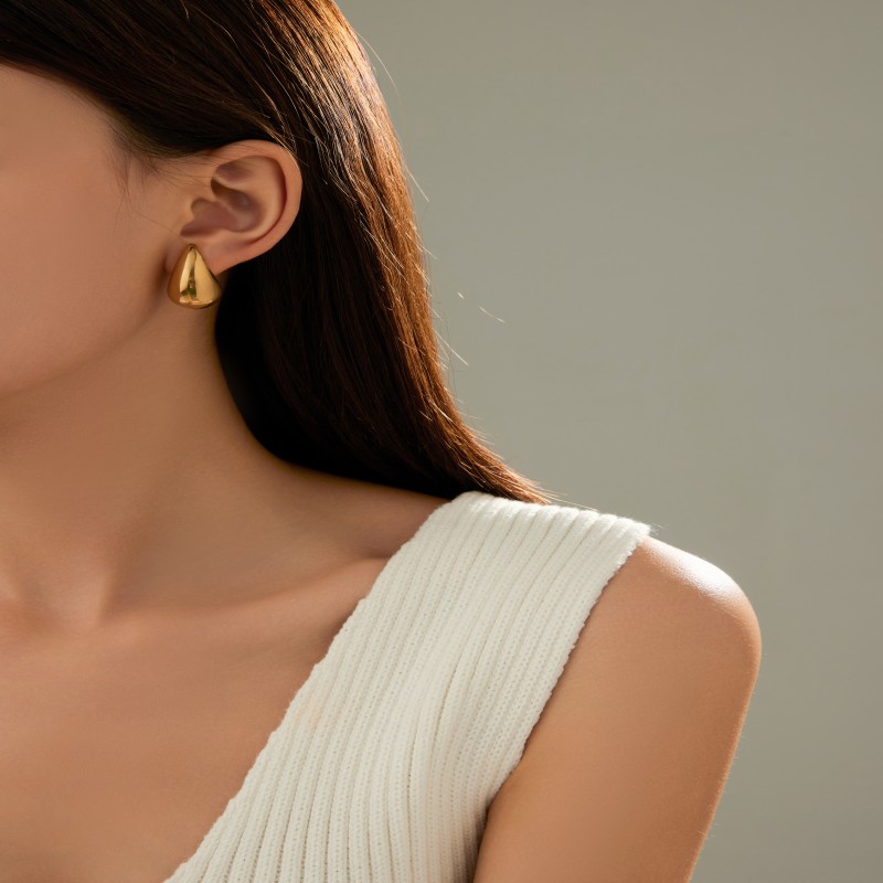 2024 Popular Fashion Large Medium Small Size Bean Stud Earrings 